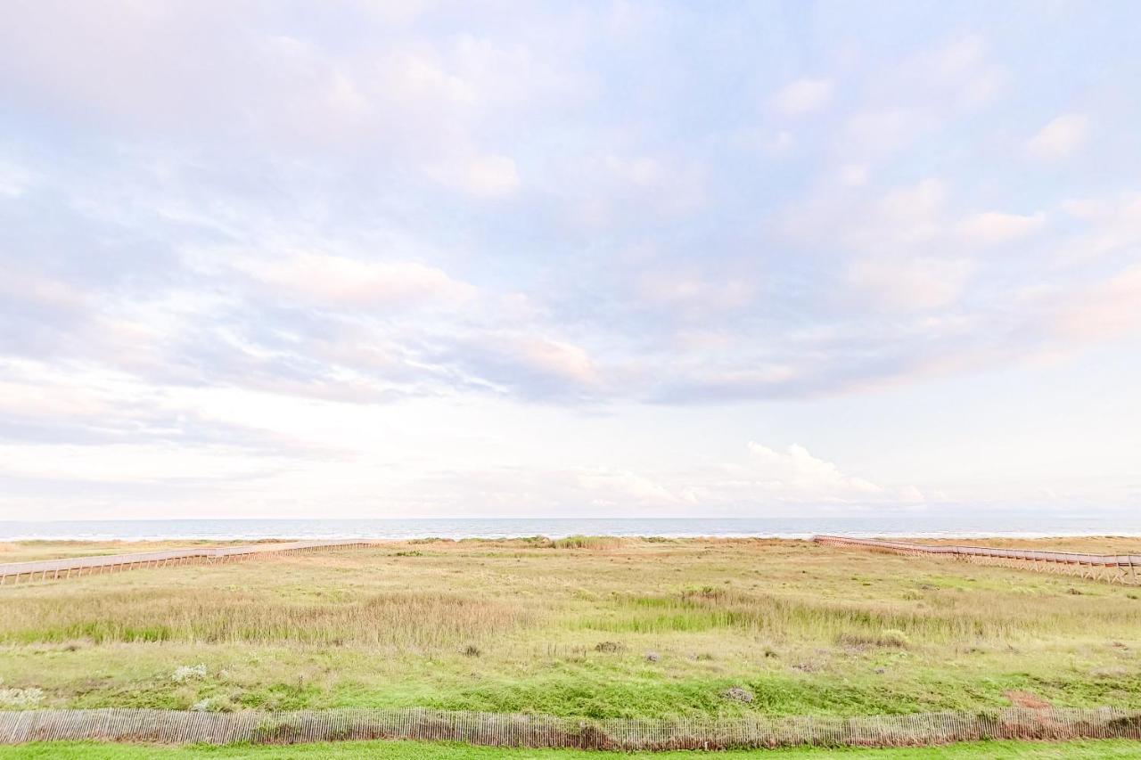 Safari Beach Apartment Galveston Exterior photo